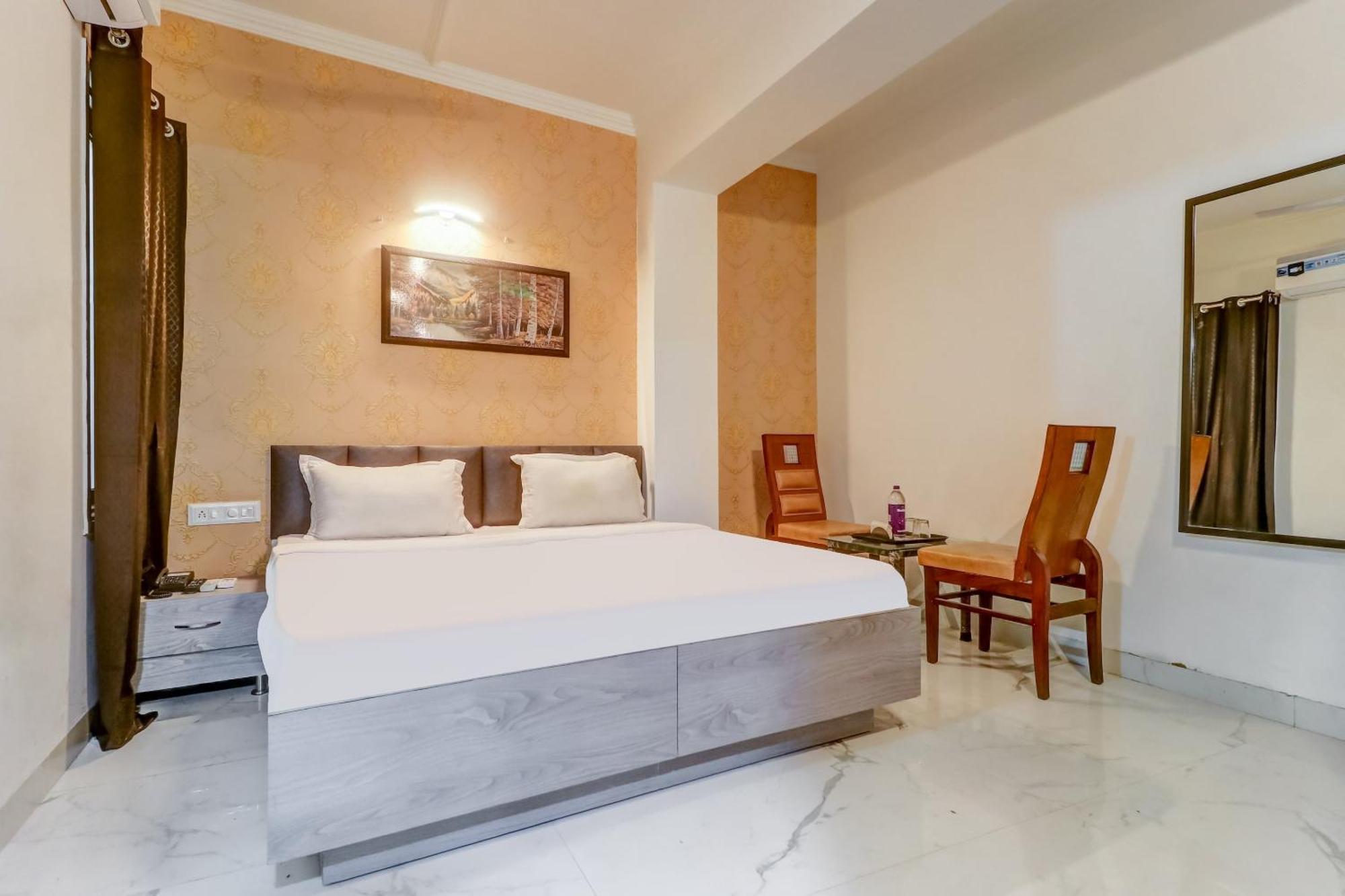 Townhouse Hotel Ludhiana Ngoại thất bức ảnh